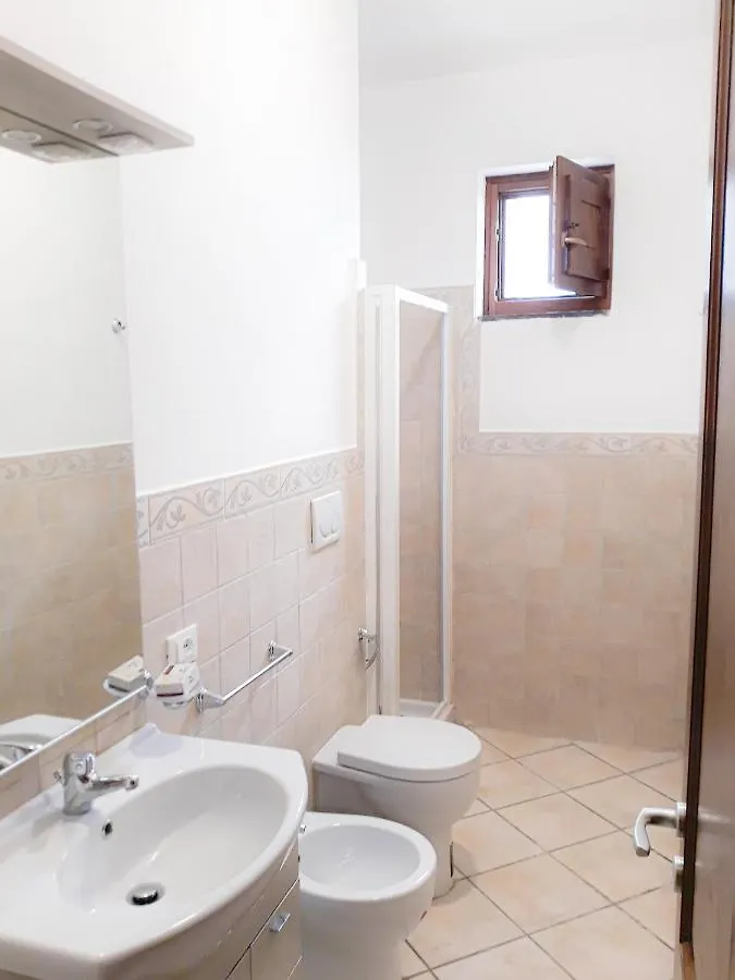Residence Gregory Filicudi Pecorini 0*,