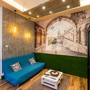 https://downtown-apartments-in-kazinczy-street.inbudapesthotels.com