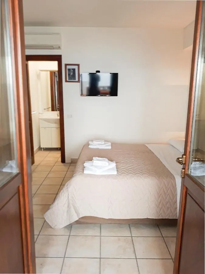 Residence Gregory Filicudi Pecorini Italy