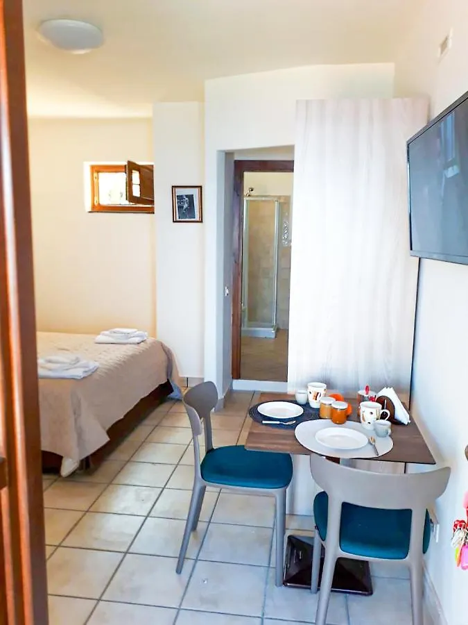 Apartment Residence Gregory Filicudi Pecorini